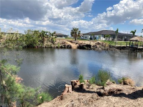 1629 NW 39th Ave, Cape Coral, FL 33993