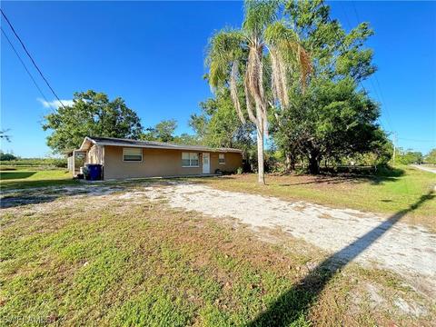 10690 Martha St, Fort Myers, FL 33905