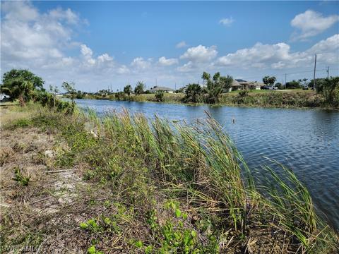 2540 NW 6th Ter, Cape Coral, FL 33993