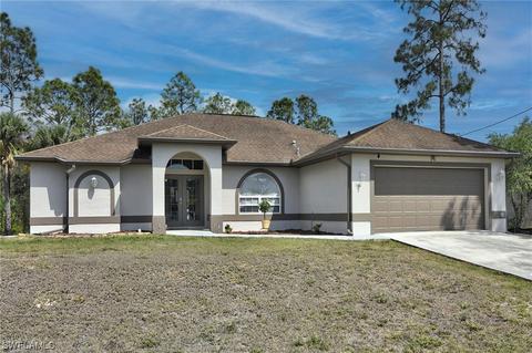 806 Calvin Ave, Lehigh Acres, FL 33972