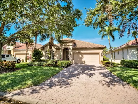 20004 Seadale Ct, Estero, FL 33928 photo 2