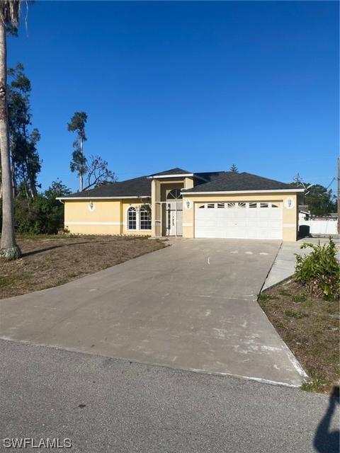 18620 Sebring Rd, Fort Myers, FL 33967
