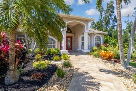 16584 Wellington Lakes Cir, Fort Myers, FL 33908