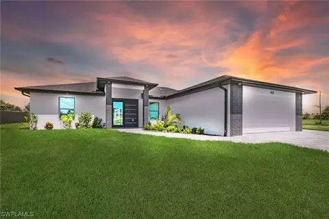 905 Chiquita Blvd N, Cape Coral, FL 33993