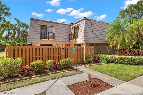 4029 Sandlewood Ln #3, Fort Myers, FL 33907