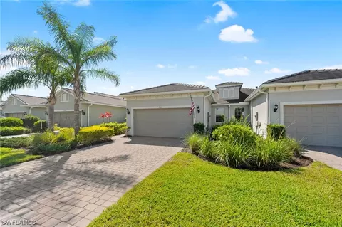 10645 Jackson Square Dr, Estero, FL 33928 photo 5