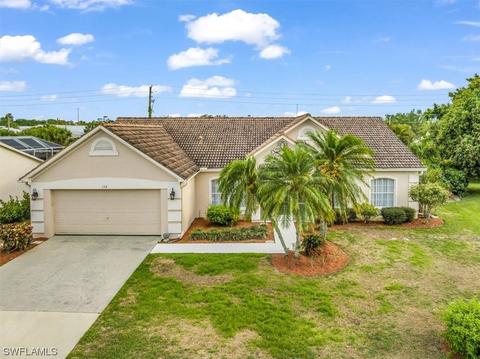 172 Plantation Cir, Naples, FL 34104