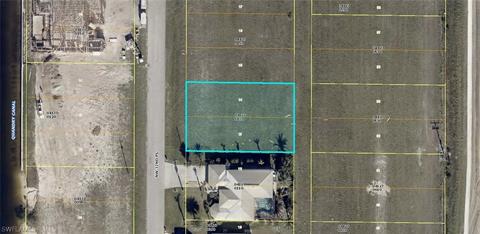 101 NW 32nd Pl, Cape Coral, FL 33993