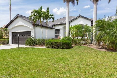 5190 Harborage Dr, Fort Myers, FL 33908