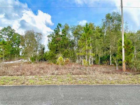 1252 Bowles Ave, Fort Myers, FL 33913
