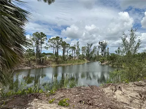 4120 NE 23rd Pl, Cape Coral, FL 33909