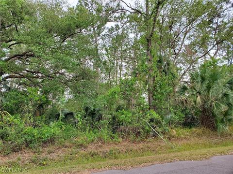 1516 Truman Ave, Lehigh Acres, FL 33972