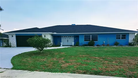2832 Eighth Ave, Saint James City, FL 33956