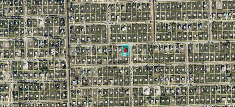 2909 68th St W, Lehigh Acres, FL 33971