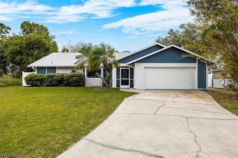 1521 Sunkist Way, Fort Myers, FL 33905