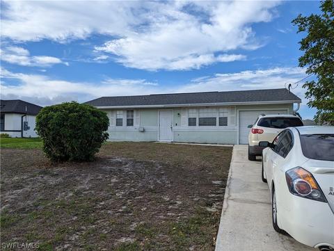 3914 17th St SW, Lehigh Acres, FL 33976