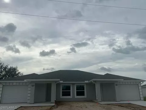 1110-1112 Augusta St E, Lehigh Acres, FL 33974