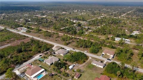 104 E 12th St, Lehigh Acres, FL 33972