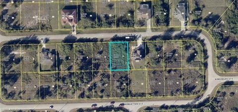 542 Louisville St E, Lehigh Acres, FL 33974
