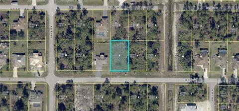 2904 38th St W, Lehigh Acres, FL 33971