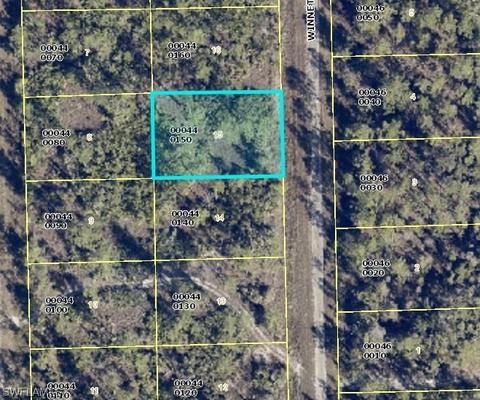 2143 Winnetka Dr, Lehigh Acres, FL 33972