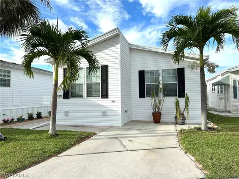 4720 Lincoln Ln W, Estero, FL 33928