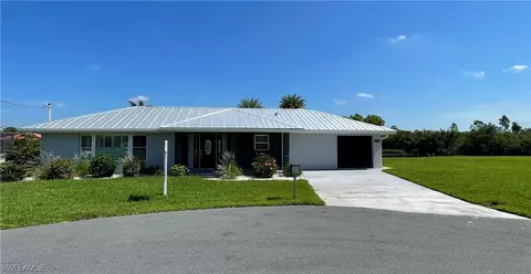 1751 Castaway St, North Fort Myers, FL 33917