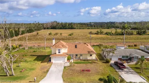 5812 Samoa Dr, Bokeelia, FL 33922