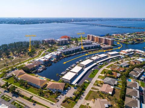 4230 SE 20th Pl #105, Cape Coral, FL 33904
