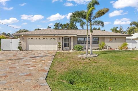 3922 SE 9th Ct, Cape Coral, FL 33904