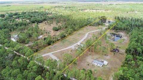 22861 Mulholland Dr, Fort Myers, FL 33913
