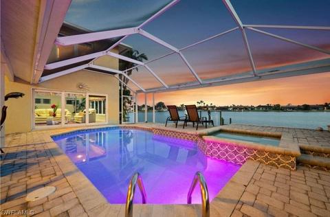 2014 Four Mile Cove Pkwy, Cape Coral, FL 33990