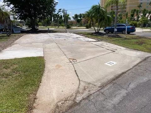19681 Summerlin Rd C-25, Fort Myers, FL 33908