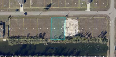 346 NE 31st Ter, Cape Coral, FL 33909