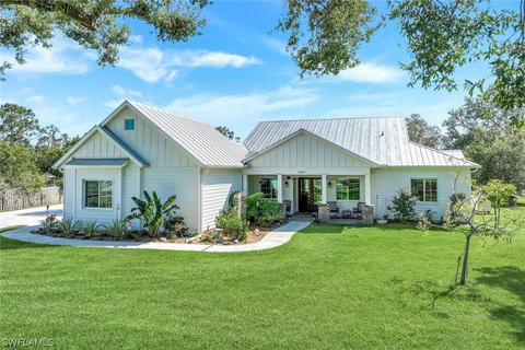 15991 Triple Crown Ct, Fort Myers, FL 33912