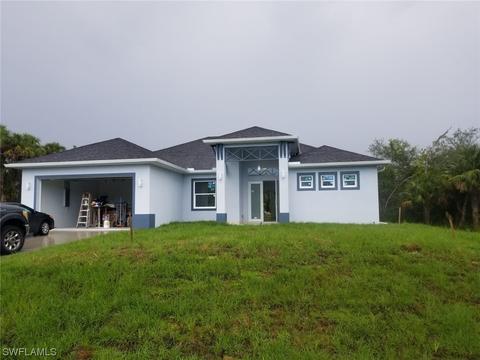 504 Cortez Ave E, Lehigh Acres, FL 33972