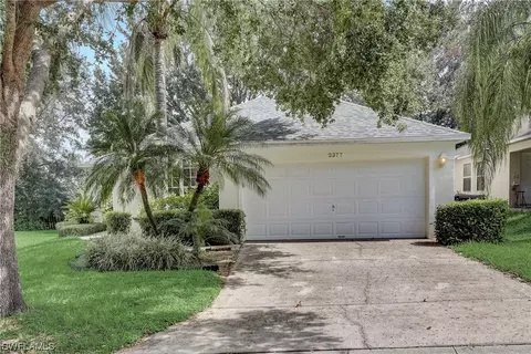 2377 Paulette Dr, Haines City, FL 33844