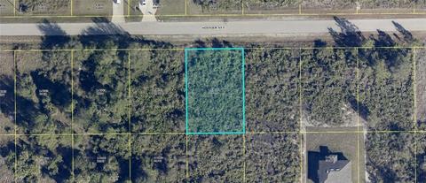 850 Hoosier St E, Lehigh Acres, FL 33974