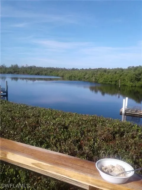 4741 Tahiti Dr, Bonita Springs, FL 34134