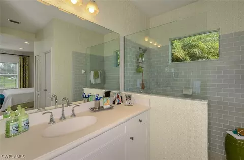 4665 Centaurus Cir, Naples, FL 34120 photo 8