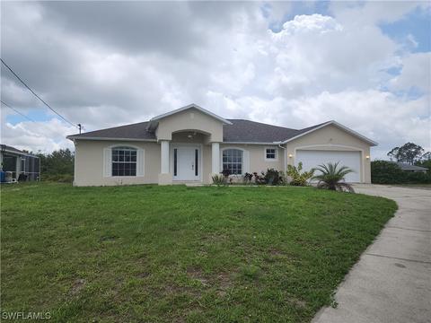 3213 14th St W, Lehigh Acres, FL 33971