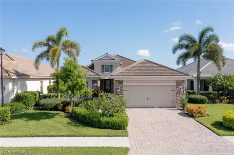 3712 Canopy Cir, Naples, FL 34120 photo 3