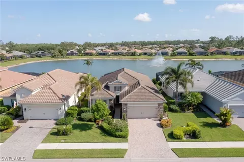 3712 Canopy Cir, Naples, FL 34120 photo 2