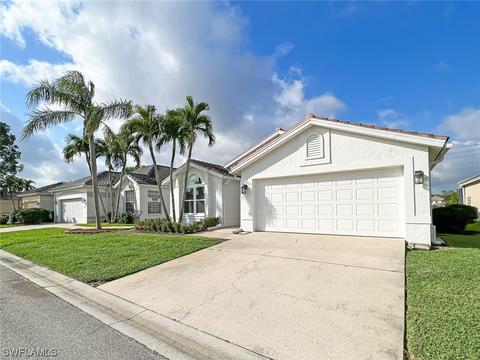11218 Lakeland Cir, Fort Myers, FL 33913