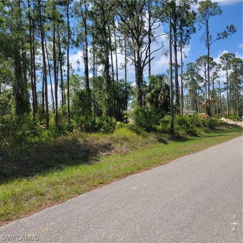811 Irving Ave, Lehigh Acres, FL 33972