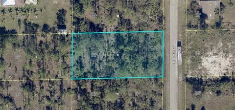 1413 Washington Ave, Lehigh Acres, FL 33972