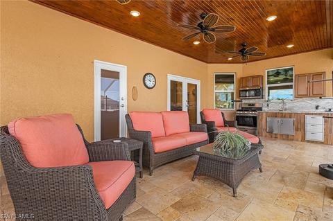 134 SE 5th Ave, Cape Coral, FL 33990