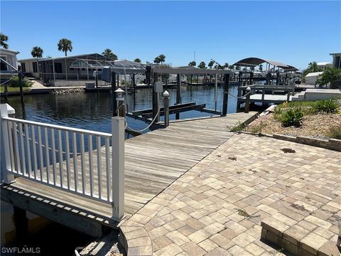 17711 Stevens Blvd, Fort Myers Beach, FL 33931