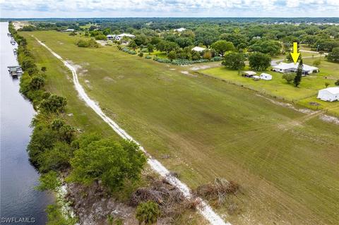 1367 Frontier Cir, Labelle, FL 33935 photo 36