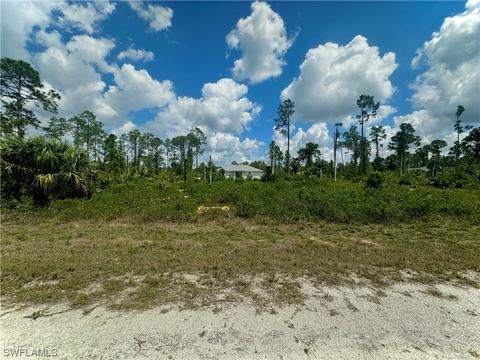 1223 Count St E, Lehigh Acres, FL 33974